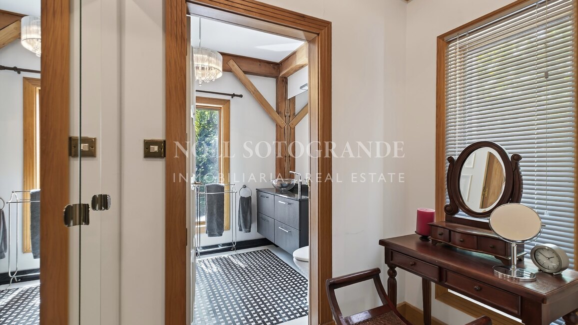 Luxury 7-Bed Villa for Sale in Sotogrande Alto with Guest Annex