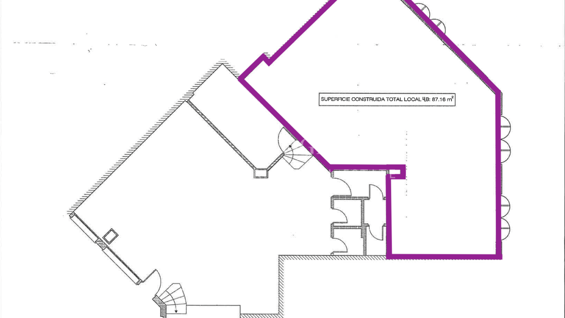 Investitionsmöglichkeit: Gewerbeimmobilie im Hafen von Sotogrande