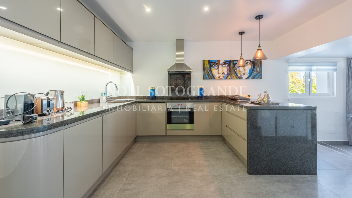 Villa Victoria - Atemberaubende Villa zum Verkauf im prestigeträchtigen Kings & Queens, Sotogrande