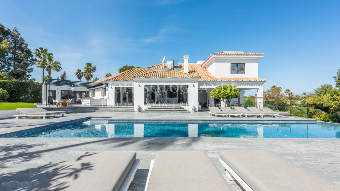Villa Victoria - Atemberaubende Villa zum Verkauf im prestigeträchtigen Kings & Queens, Sotogrande