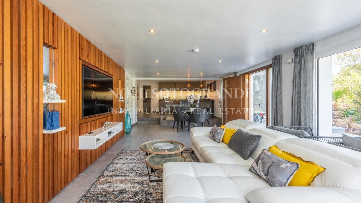 Villa Victoria - Atemberaubende Villa zum Verkauf im prestigeträchtigen Kings & Queens, Sotogrande