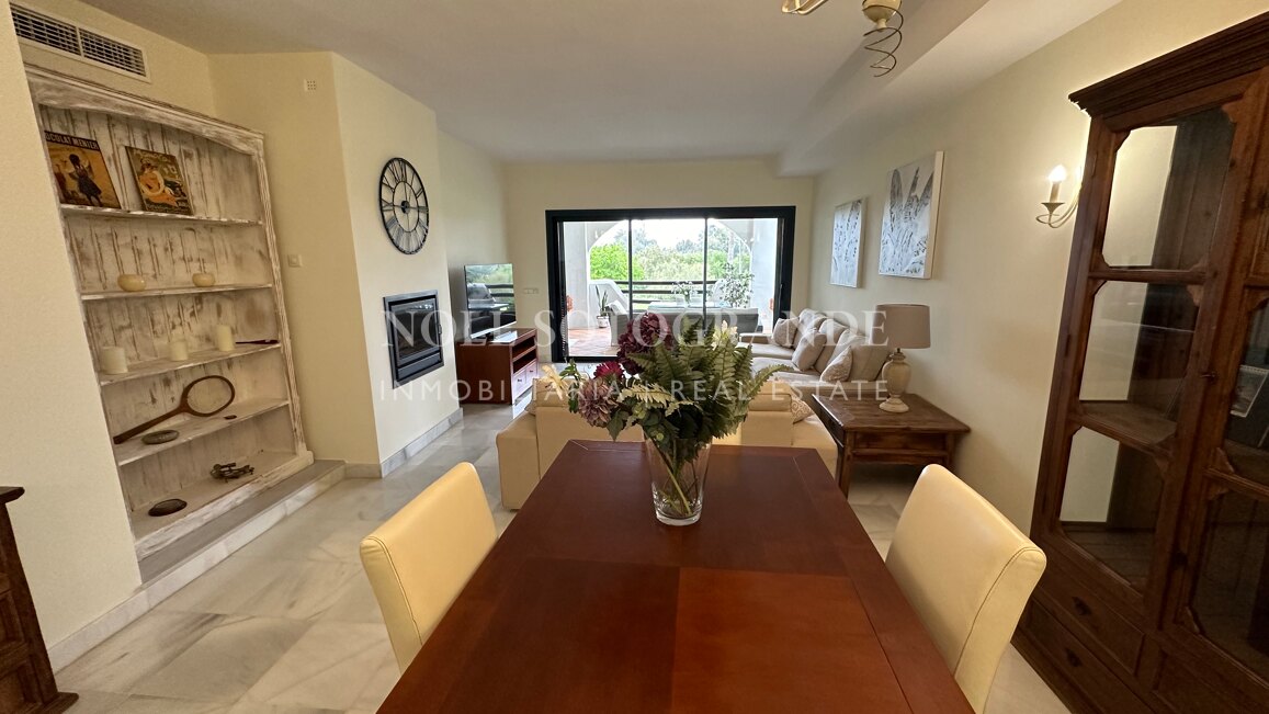 2 Schlafzimmer Wohnung zur Vermietung in El Polo, Sotogrande
