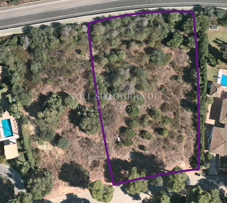 Plot for sale in Zone E, Sotogrande Alto.