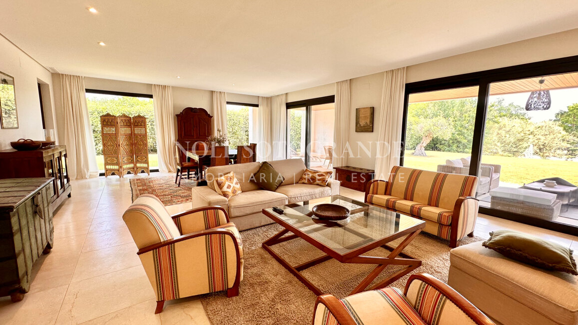 Erdgeschosswohnung zur Vermietung in Hacienda Valderrama