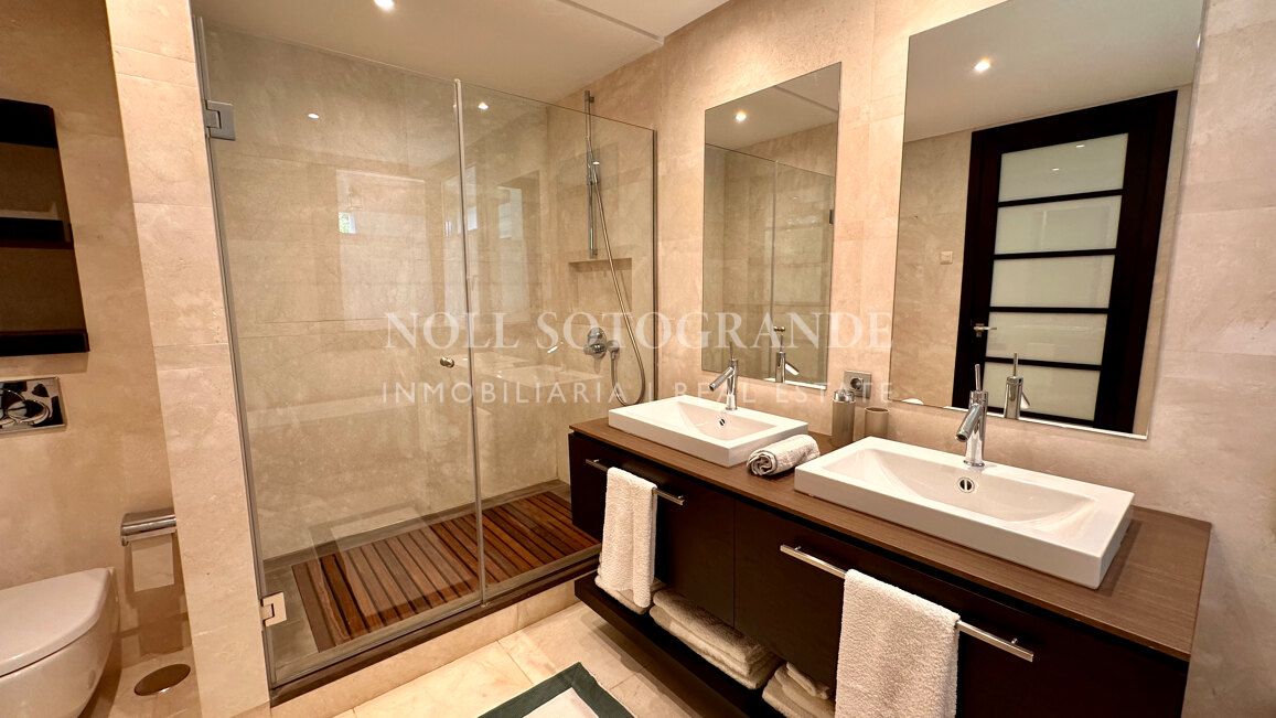 Erdgeschosswohnung zur Vermietung in Hacienda Valderrama