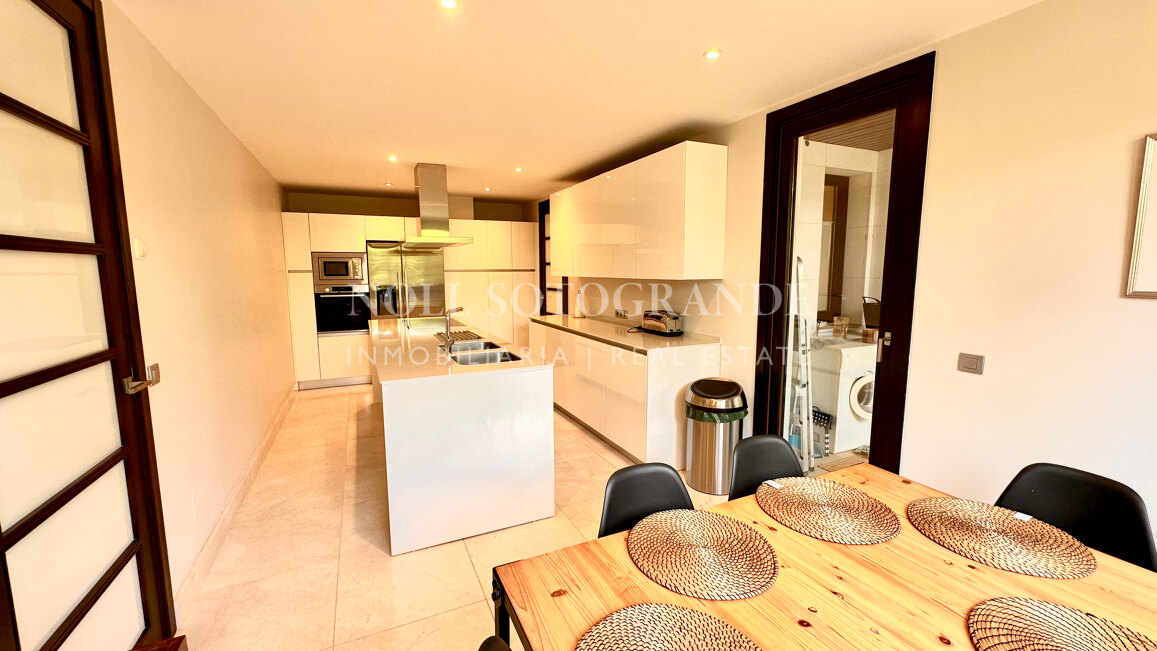 Erdgeschosswohnung zur Vermietung in Hacienda Valderrama