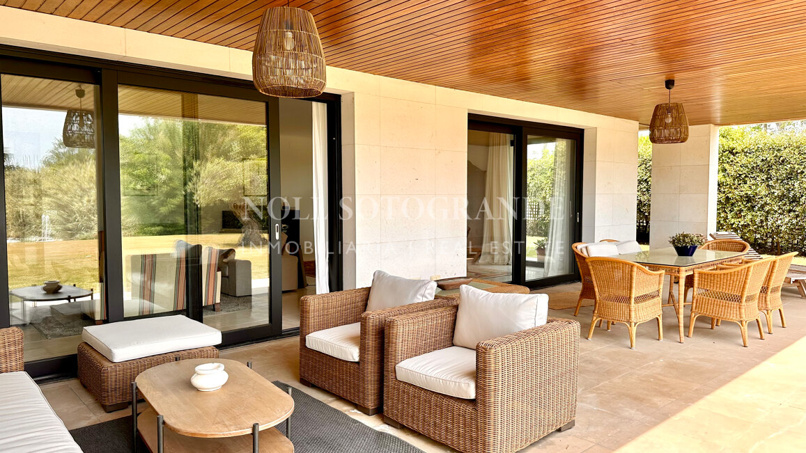 Erdgeschosswohnung zur Vermietung in Hacienda Valderrama