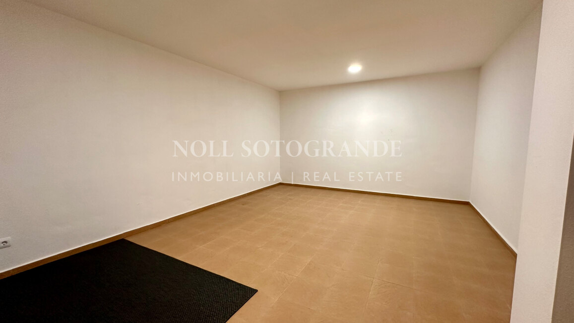 Erdgeschosswohnung zur Vermietung in Hacienda Valderrama