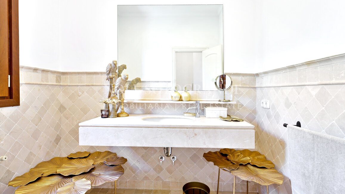 Villa Gaillardia in der Nähe der Internationalen Schule von Sotogrande zum Verkauf