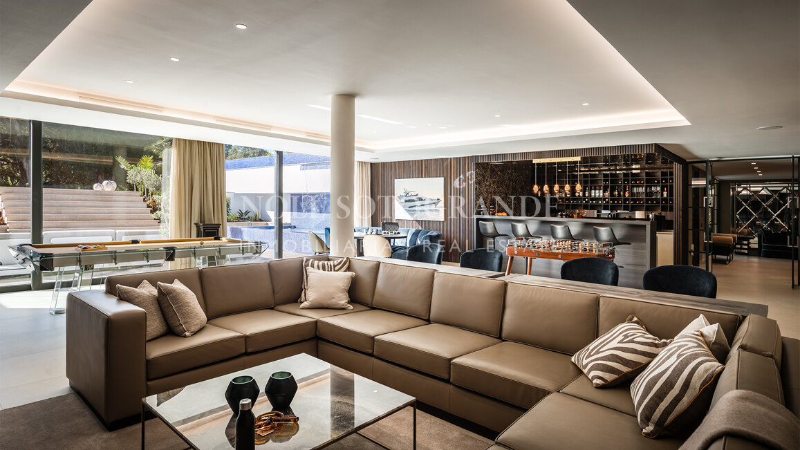 Casa La Colina- Luxus Pur - hochmoderne Villa in Sotogrande Costa