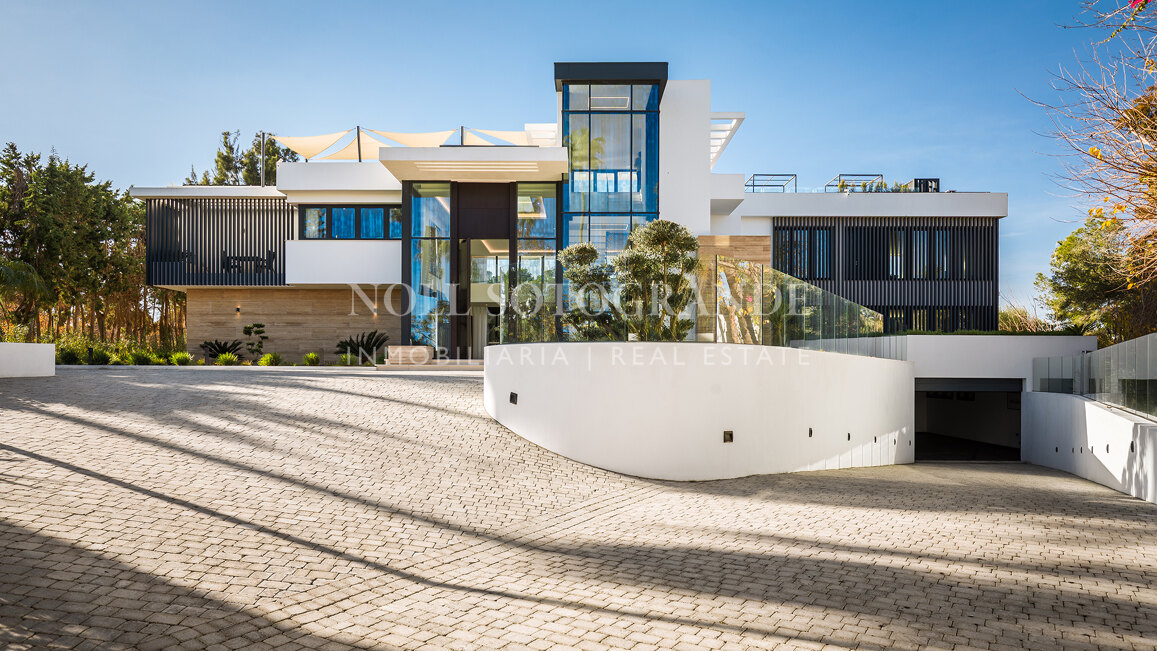 Casa La Colina- Luxus Pur - hochmoderne Villa in Sotogrande Costa