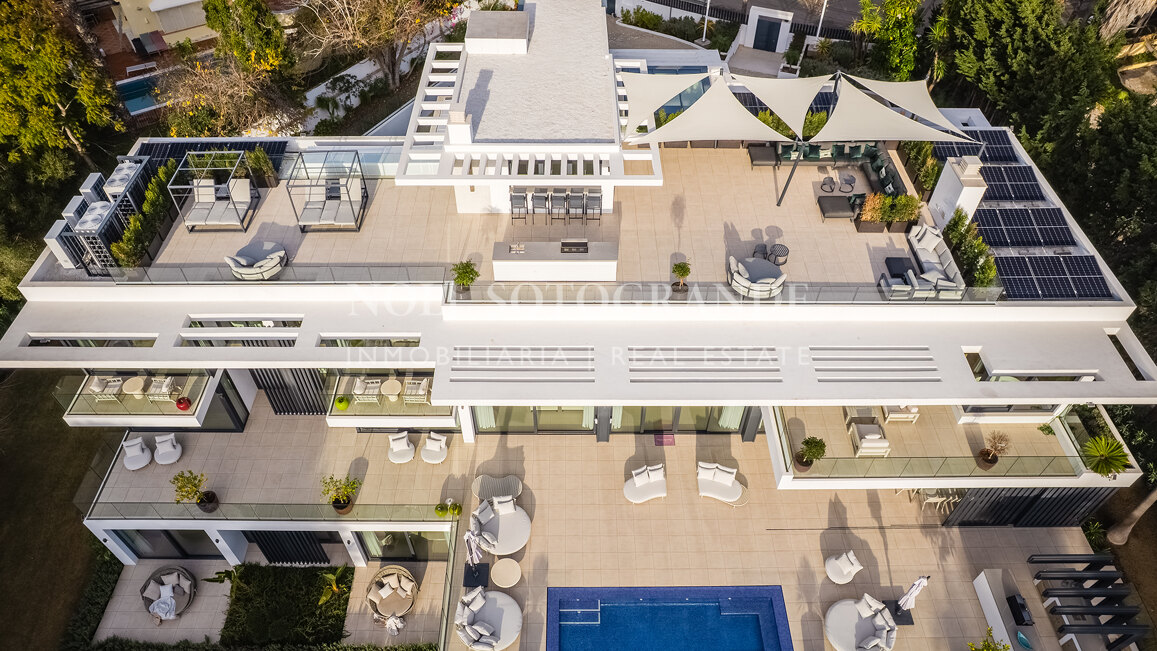 Casa La Colina- Luxus Pur - hochmoderne Villa in Sotogrande Costa