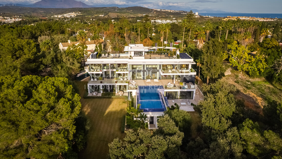 Casa La Colina- Luxus Pur - hochmoderne Villa in Sotogrande Costa