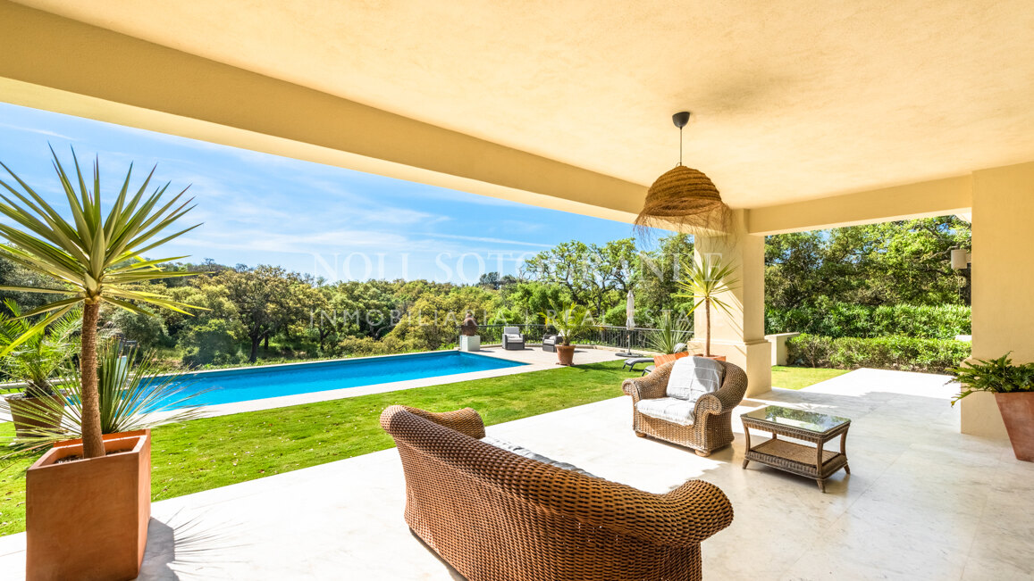 Villa zum Verkauf in Altos de Valderrama Sotogrande