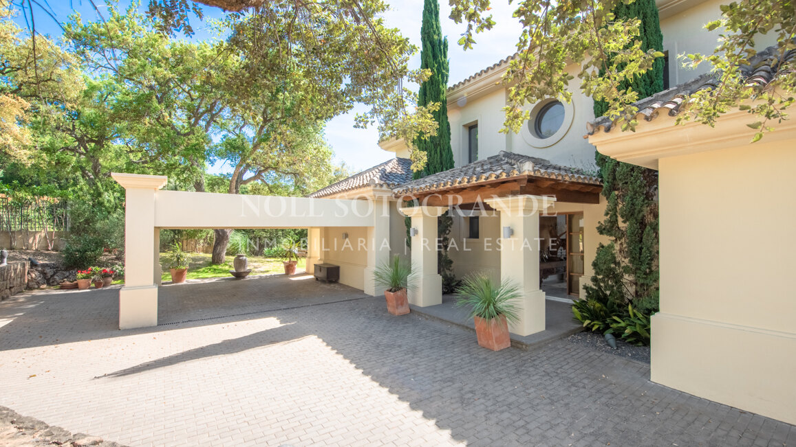 Villa zum Verkauf in Altos de Valderrama Sotogrande