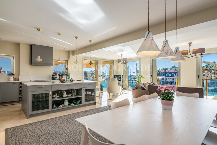 Duplex penthouse for sale in Ribera de la Necora Sotogrande Marina