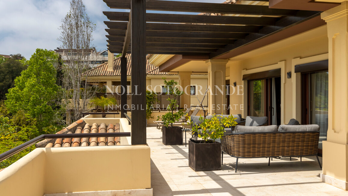 Renoviertes Duplex-Penthaus in Valgrande zu verkaufen