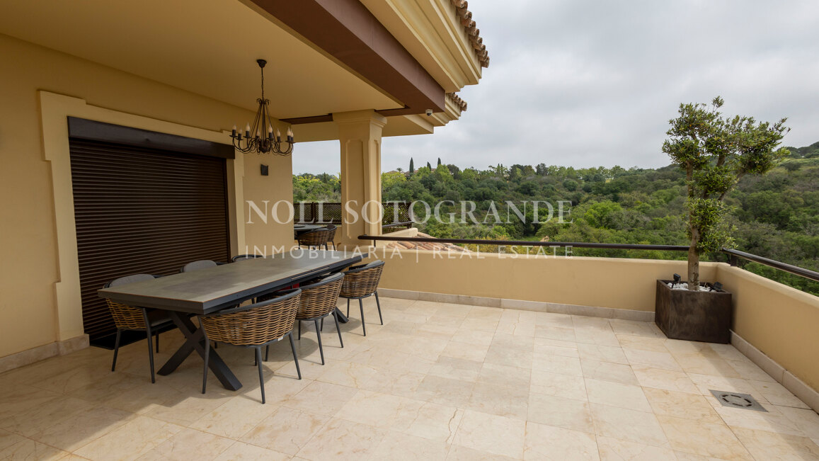 Renoviertes Duplex-Penthaus in Valgrande zu verkaufen