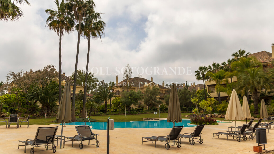 Renoviertes Duplex-Penthaus in Valgrande zu verkaufen