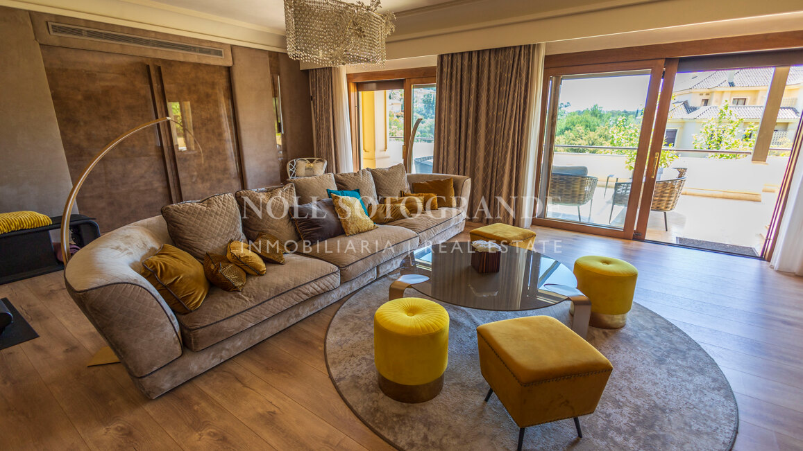 Renoviertes Duplex-Penthaus in Valgrande zu verkaufen