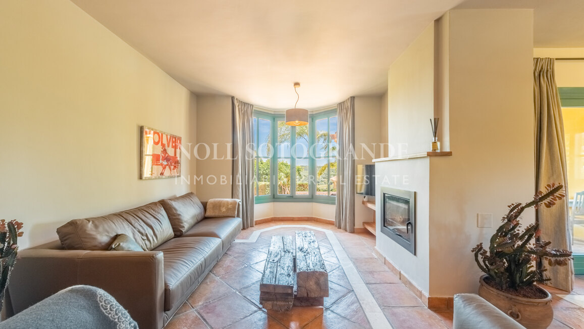 Reihenhaus in erster Reihe zum Almenara Golf Platz, in Los Cármenes