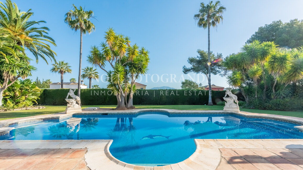 Villa mit grossem Grundstück zum Verkauf Sotogrande Costa