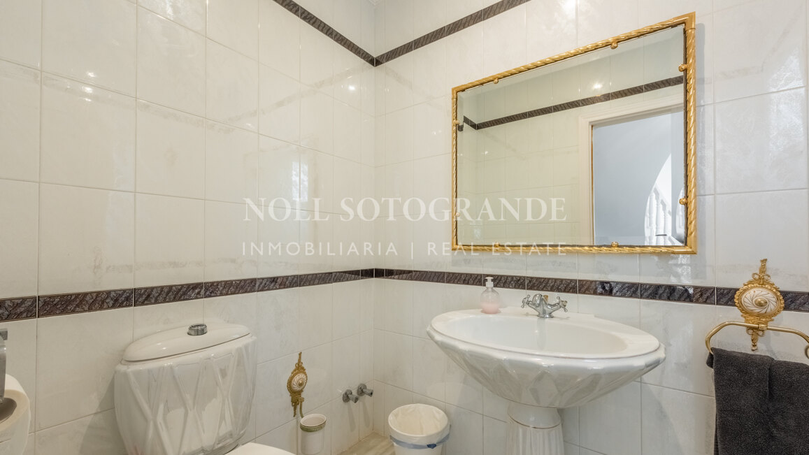 Villa mit grossem Grundstück zum Verkauf Sotogrande Costa