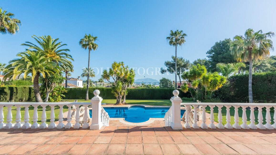 Villa mit grossem Grundstück zum Verkauf Sotogrande Costa