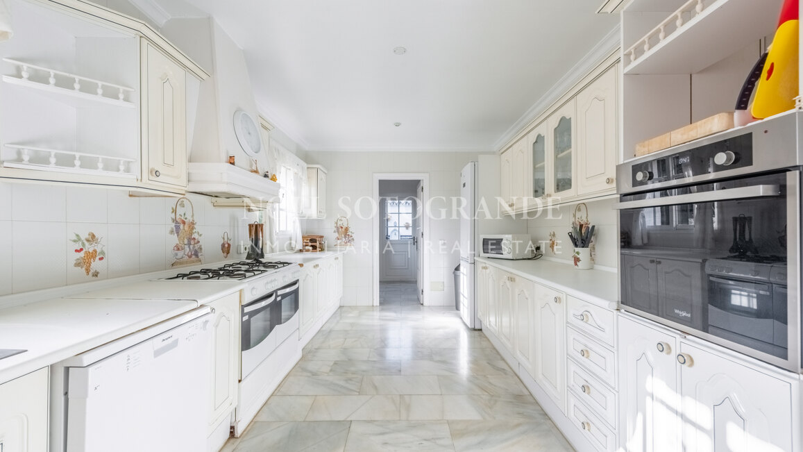 Villa mit grossem Grundstück zum Verkauf Sotogrande Costa