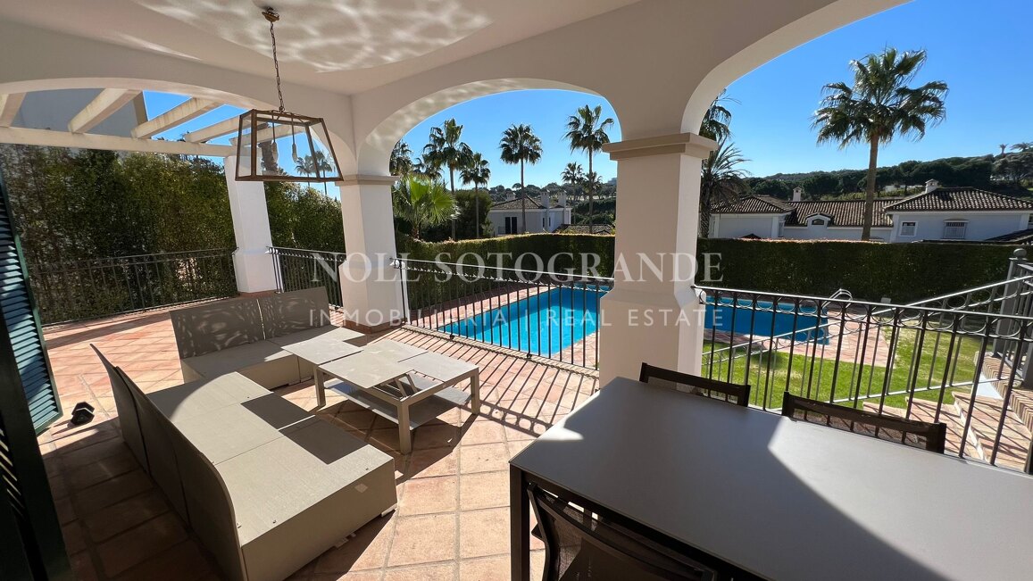 Villa mit 4 Schlafzimmern zur Langzeitmiete in Sotogrande Alto