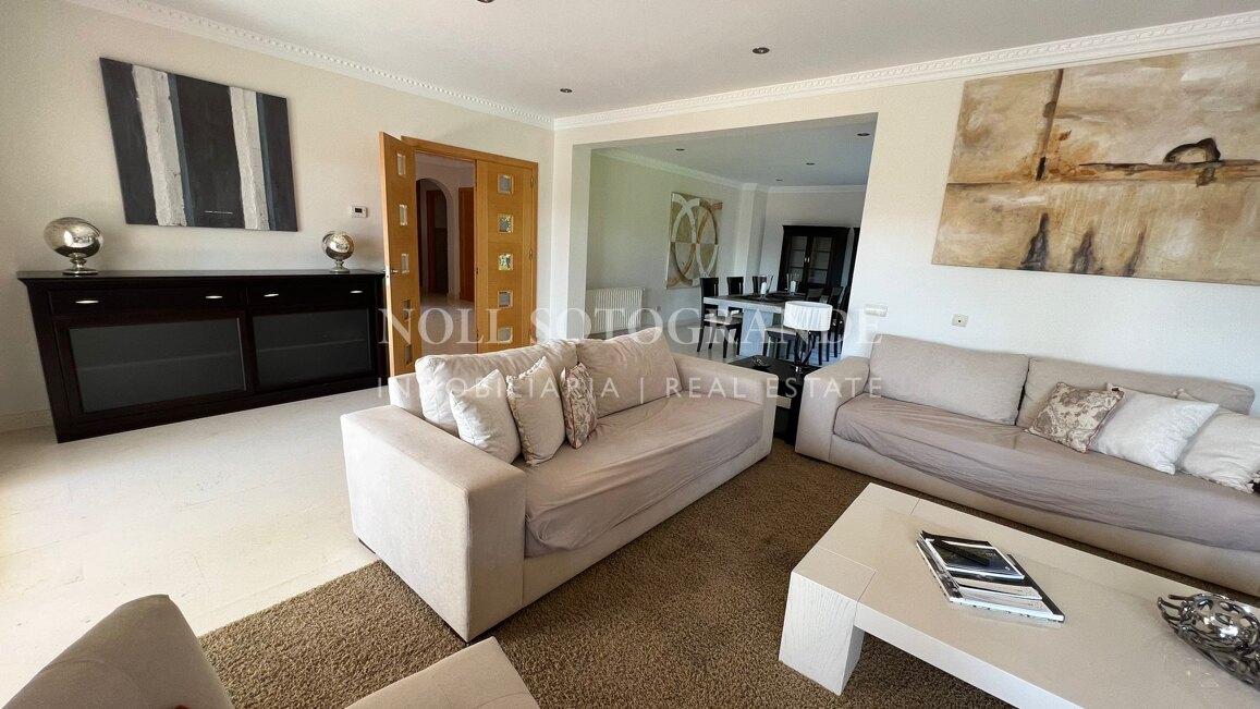 Villa mit 4 Schlafzimmern zur Langzeitmiete in Sotogrande Alto