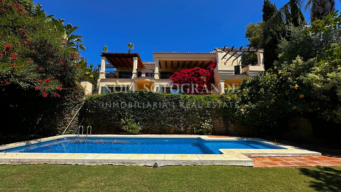 Villa mit Charme zur Miete in Zone F, Sotogrande Alto