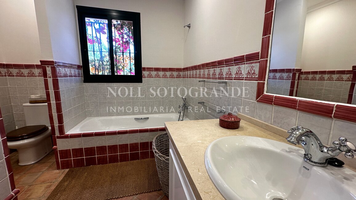 Villa mit Charme zur Miete in Zone F, Sotogrande Alto