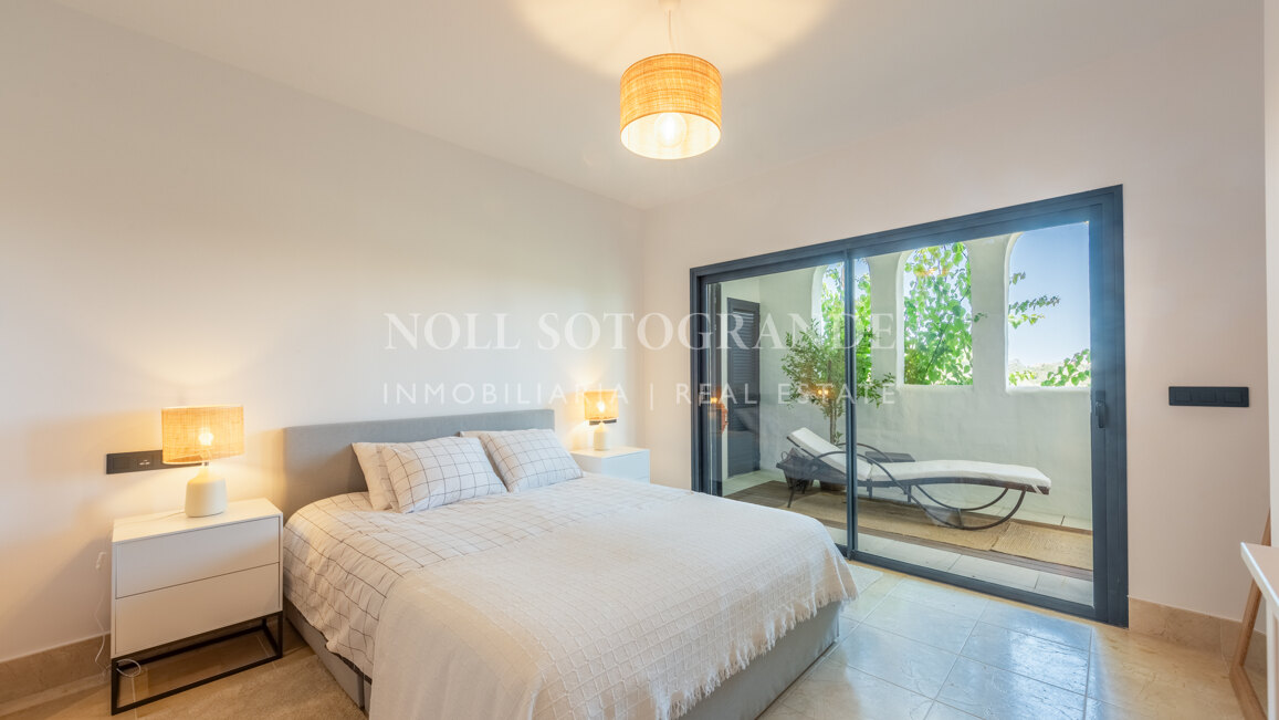 Wohnung mit drei Schlafzimmern zur Vermietung in El Polo de Sotogrande