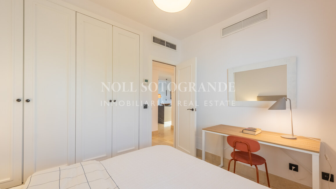 Wohnung mit drei Schlafzimmern zur Vermietung in El Polo de Sotogrande