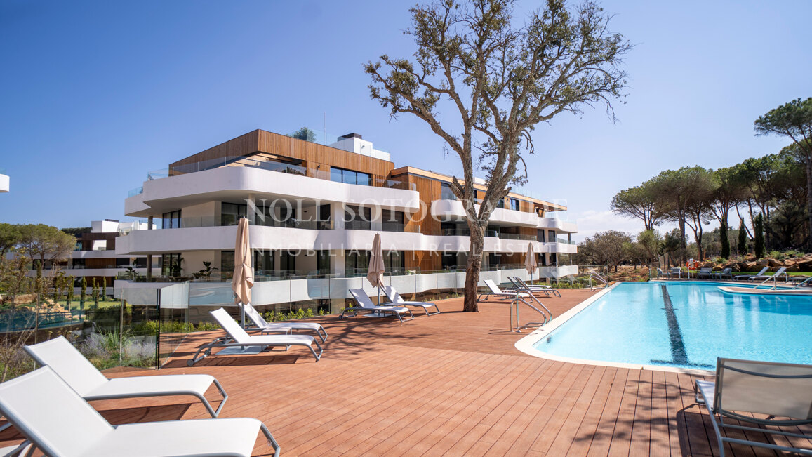 Erdgeschosswohnung zur Ferienvermietung in Village Verde, Sotogrande Phase 1 verfügbar