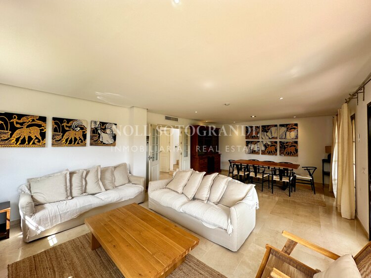 Casa de lujo con 4 dormitorios en Los Granados, Sotogrande Costa – Disponible para alquiler