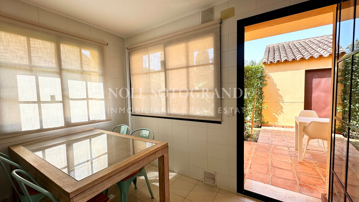 Luxuriöses 4-Schlafzimmer-Haus in Los Granados, Sotogrande Costa – zur Vermietung