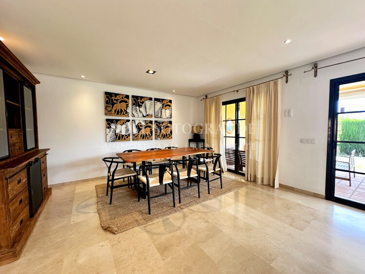 Casa de lujo con 4 dormitorios en Los Granados, Sotogrande Costa – Disponible para alquiler