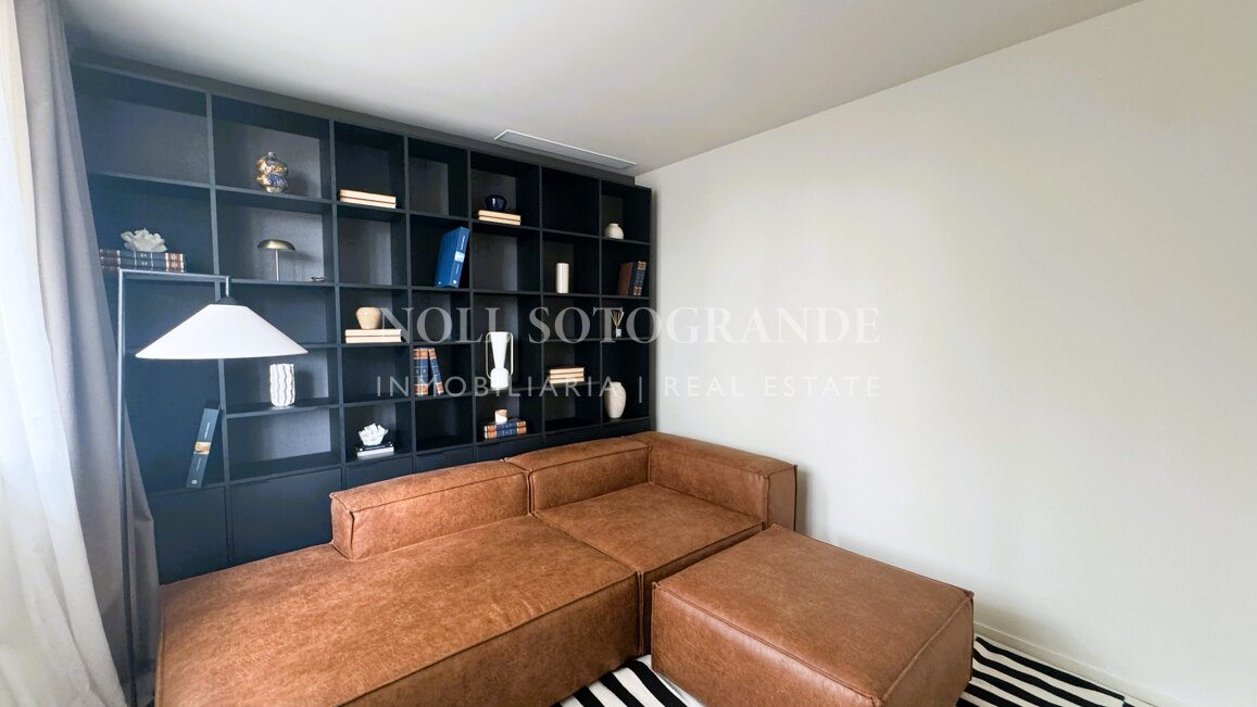 Villa Basswood - Moderne Villa in Sotogrande Costa mit privatem Pool & tropischem Garten