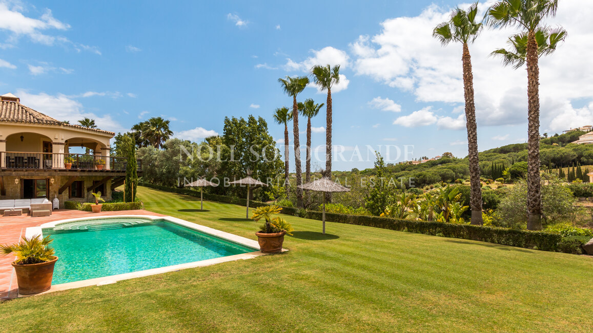 Villa Foxglove - Traditionelle Villa mit Charme und Charakter zum Verkauf in Sotogrande Alto