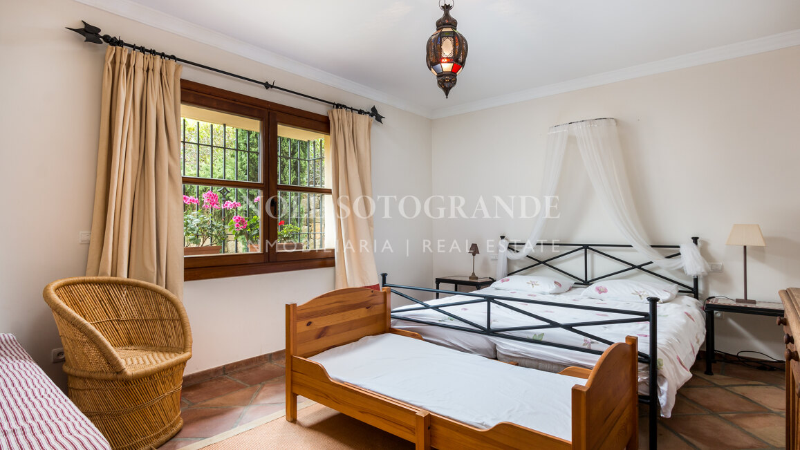 Villa Foxglove - Traditionelle Villa mit Charme und Charakter zum Verkauf in Sotogrande Alto