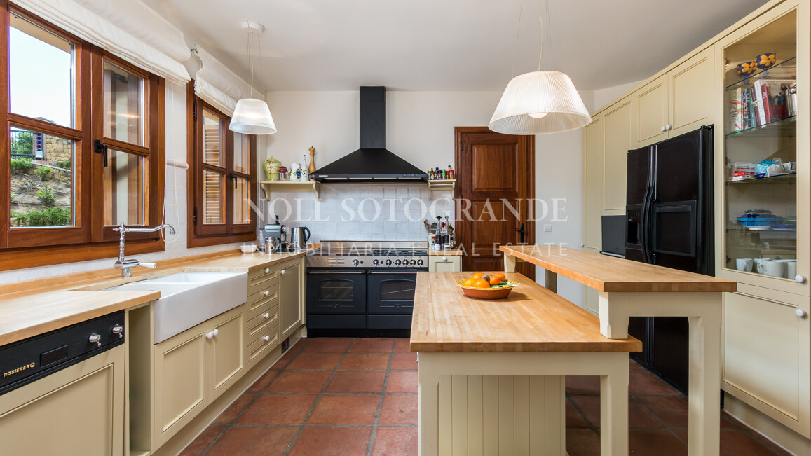 Villa Foxglove - Traditionelle Villa mit Charme und Charakter zum Verkauf in Sotogrande Alto