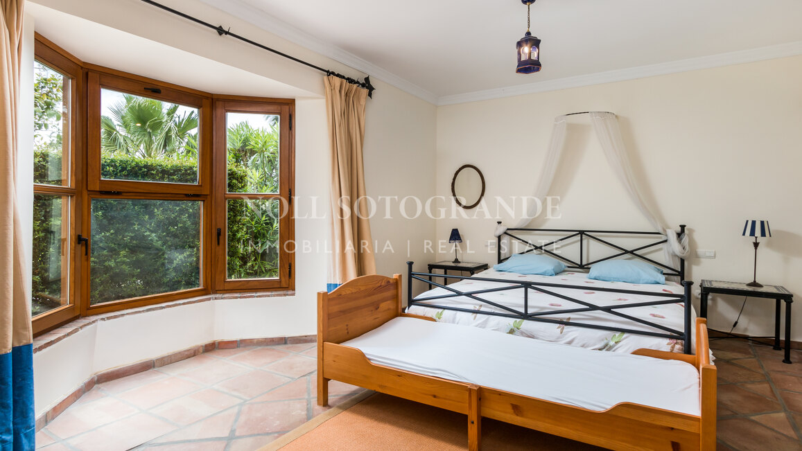 Villa Foxglove - Traditionelle Villa mit Charme und Charakter zum Verkauf in Sotogrande Alto