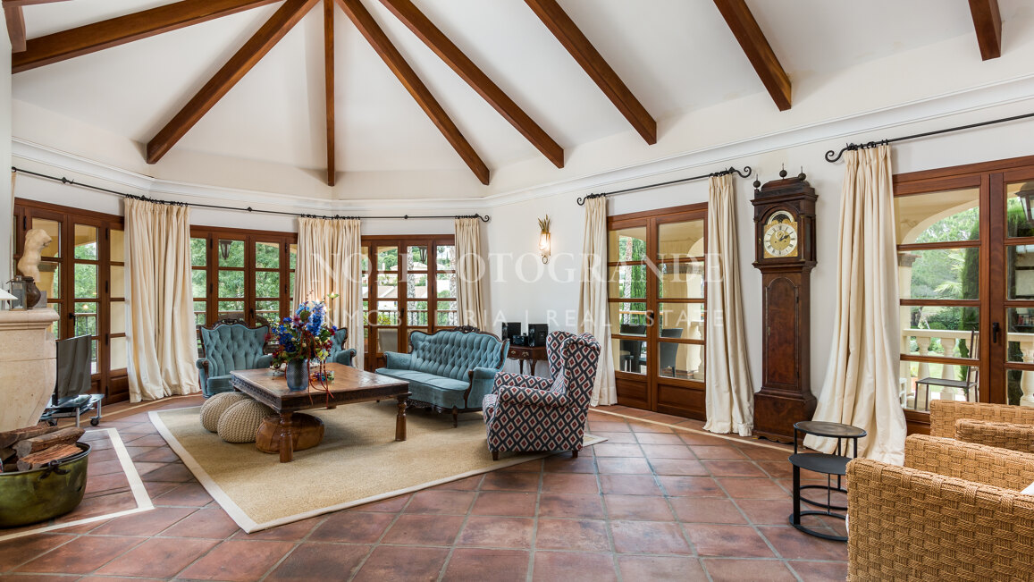 Villa Foxglove - Traditionelle Villa mit Charme und Charakter zum Verkauf in Sotogrande Alto