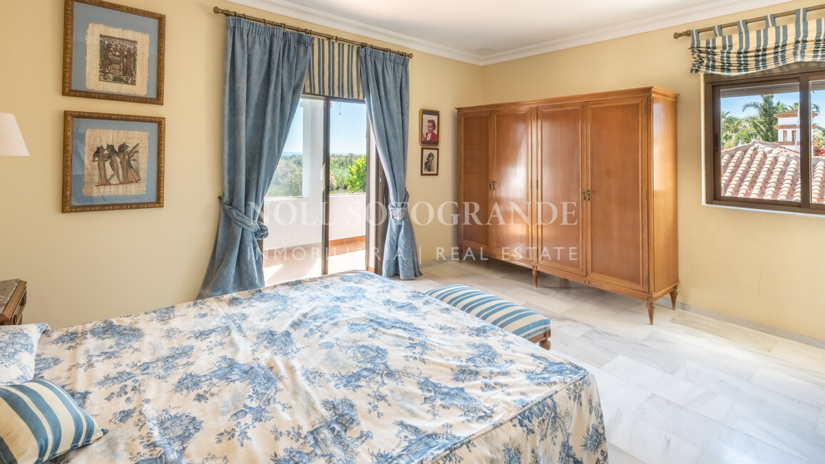 Luxuriöse 8-Schlafzimmer-Villa zur Vermietung in Kings & Queens, Sotogrande