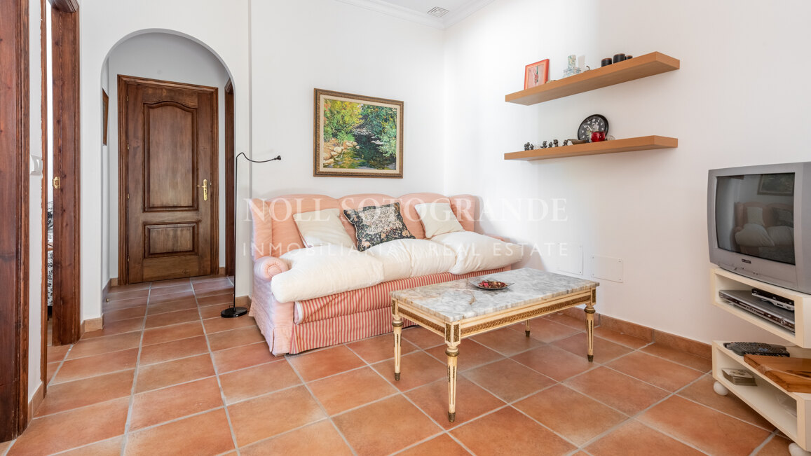 Luxuriöse 8-Schlafzimmer-Villa zur Vermietung in Kings & Queens, Sotogrande