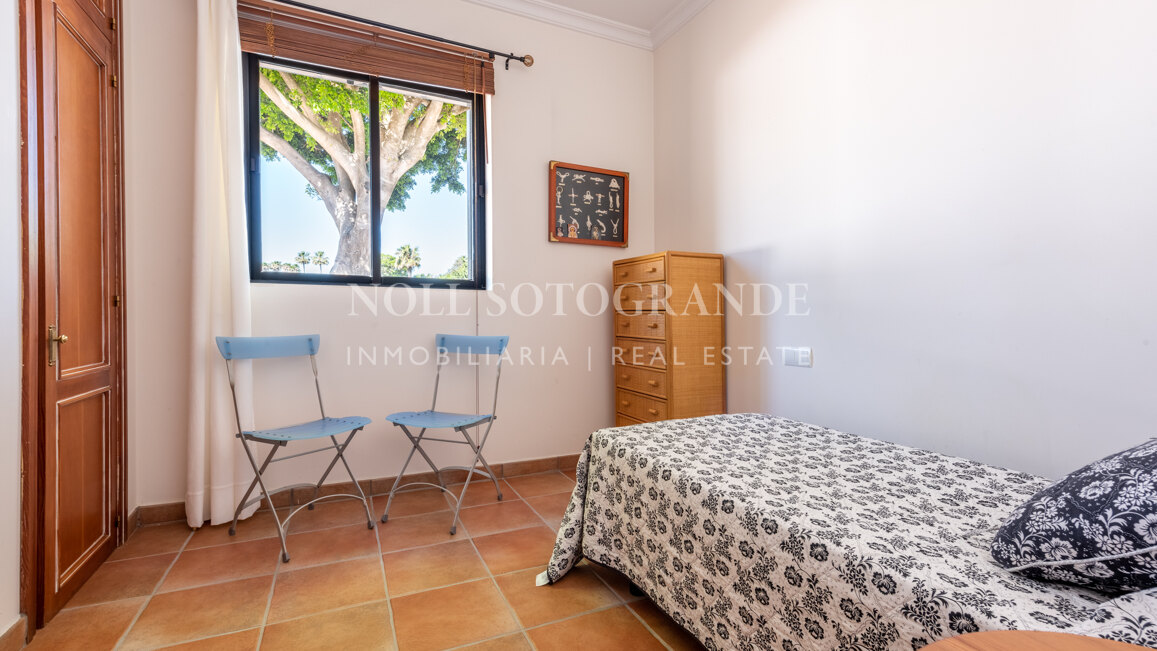 Luxuriöse 8-Schlafzimmer-Villa zur Vermietung in Kings & Queens, Sotogrande