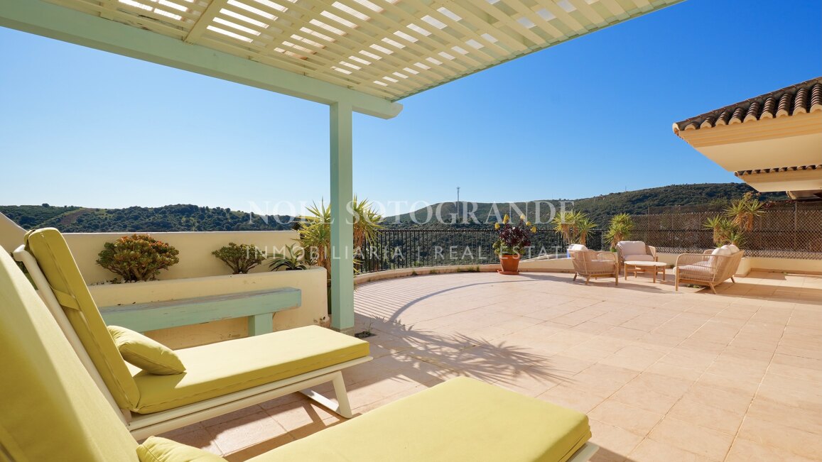 Luxurious 3-Bedroom Penthouse in San Roque Club with Sea Views