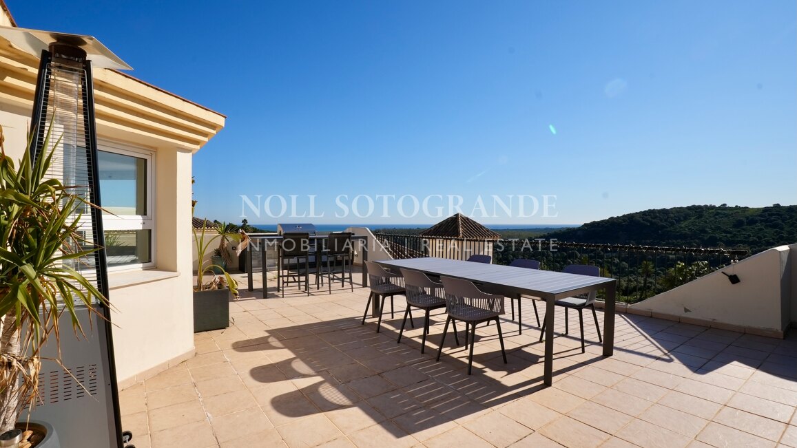 Luxurious 3-Bedroom Penthouse in San Roque Club with Sea Views